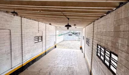 Galpão, Macuco, Santos, próximo à Av Afonso Pena.