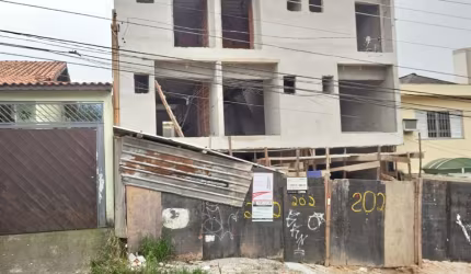 sobrado em construção  vila Lucinda