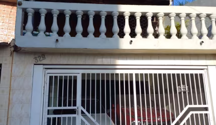 Sobrado a Venda  Santo Andre valor 575,000.00 aceita Permulta por Apartamento