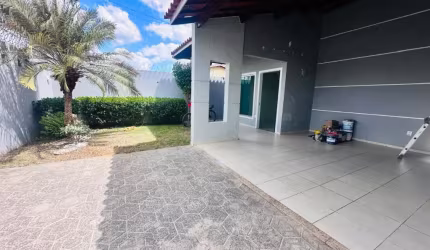 casa super espaçosa e confortavel proximo academia smash