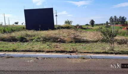 Terreno à venda na Rua Pioneiro Vicente Palmieri, 204, Jardim Colombo (Distrito São Domingos), Maringá por R$ 155.000