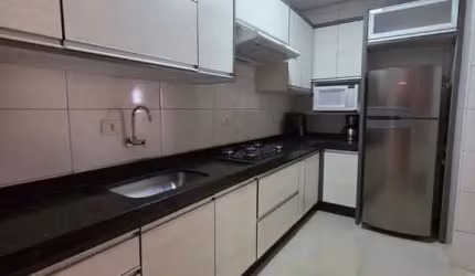 Casa com 3 quartos à venda na Coelho Neto, 1, Zona 05, Maringá por R$ 890.000