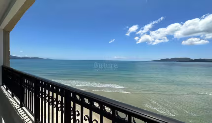 Novo em meia praia , Meia Praia, Itapema - SC