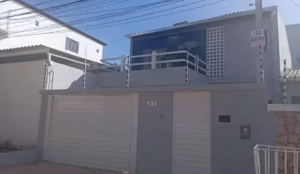 Casa à venda, 3 quartos, 1 suíte, 2 vagas, Prado - Recife/PE
