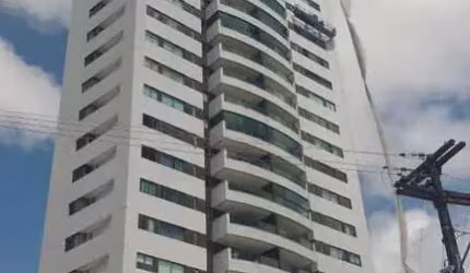 Excelente apartamento com 3 suites e 3 vagas de garagem