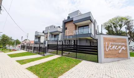 Casa com 3 quartos à venda na Rua Coronel José Gomes do Amaral, 490, Água Verde, Curitiba por R$ 1.679.000