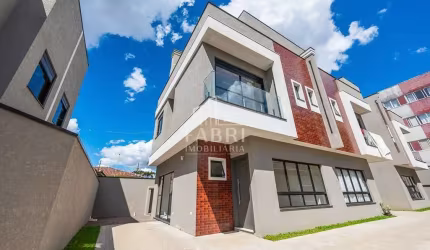 Casa em condomínio fechado com 3 quartos à venda na Rua Maranhão, 53, Água Verde, Curitiba por R$ 899.000