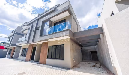 Casa em condomínio fechado com 3 quartos à venda na Rua Pará, 198, Água Verde, Curitiba por R$ 1.007.325