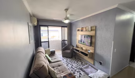 Lindo apartamento todo reformado em localização PRIVILEGIADA