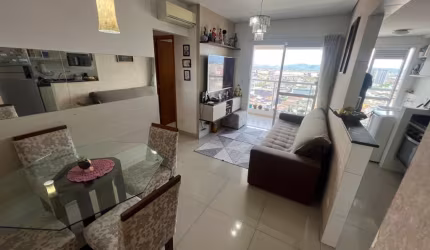Apartamento PORTEIRA FECHADA
