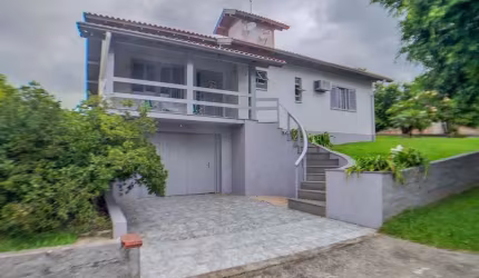 Casa à venda 3 Quartos, 1 Suite, 2 Vagas, 473.08M², Boa Saúde, Novo Hamburgo - RS