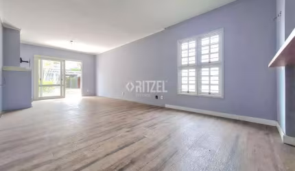 Casa à venda 2 Quartos, 1 Suite, 5 Vagas, 420M², Vila Nova, Novo Hamburgo - RS
