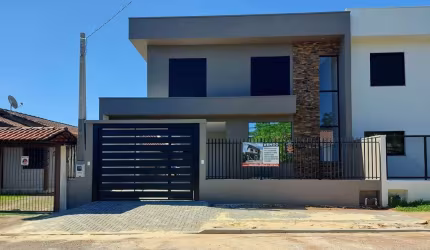 Casa à venda 3 Quartos, 1 Suite, 2 Vagas, 135M², Ouro Branco, Novo Hamburgo - RS