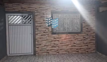 Casa na Praia para Venda em Praia Grande, Quietude, 2 dormitórios, 1 suíte, 1 banheiro, 2 vagas