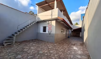 Casa para Venda em Guarulhos, Residencial e Comercial Guarulhos, 2 dormitórios, 1 suíte, 1 banheiro, 5 vagas
