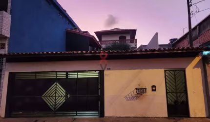 Casa para Venda em Guarulhos, Cidade Soberana, 3 dormitórios, 3 banheiros, 8 vagas