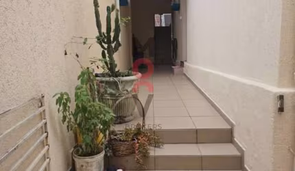 Casa para Locação em Guarulhos, Vila Rosália, 1 dormitório, 1 banheiro, 1 vaga