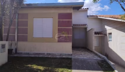 Linda Casa à Venda em Condomínio no Jardim Ipanema, São Carlos