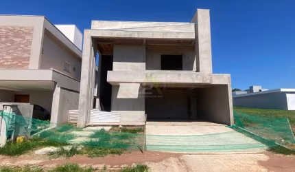 Linda Casa de 4 Dormitórios em Condomínio no Parque Faber Castell IV