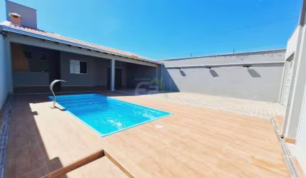 Linda casa à venda no Jardim Embaré, São Carlos