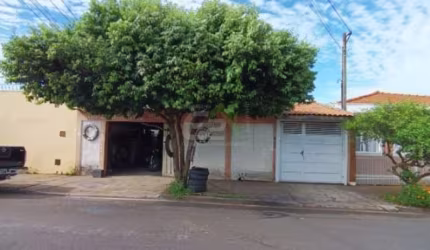 Linda casa de 4 dormitórios no Jardim Nova Santa Paula