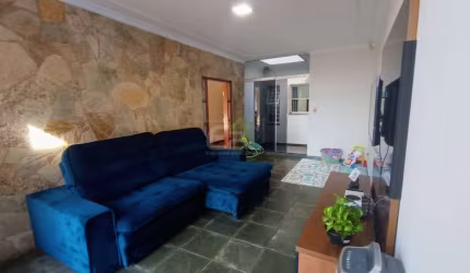 Casa Padrão à venda no Jardim Nova São Carlos
