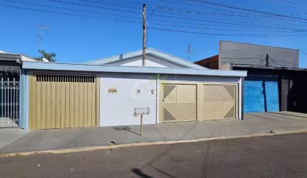 Linda casa de padrão à venda em Chácara Parque Club, São Carlos