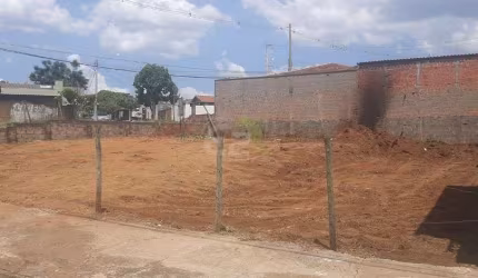 Terreno à venda no Conjunto Habitacional Santa Angelina, São Carlos