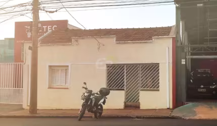 Casa de Padrao com 3 Dormitorios no Jardim Botafogo 1, Sao Carlos