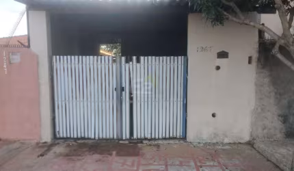 Casa à venda no Parque Paraíso, São Carlos - 3 dormitórios e garagem coberta!