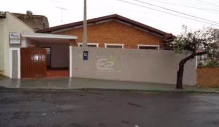 Casa à venda no Parque Arnold Schimidt, São Carlos - 3 dormitórios, 1 suíte