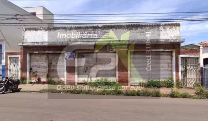 Oportunidade imperdível: Barracão comercial à venda na Vila São José em São Carlos