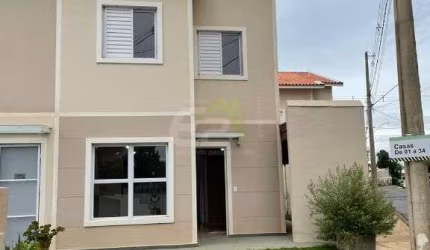 Sobrado à venda no Condomínio Vila Verde Sabará em São Carlos - 3 dormitórios, suíte e 2 garagens