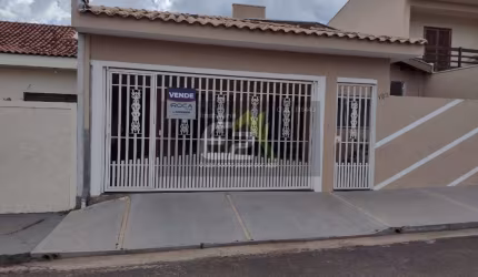 Casa de 3 dormitórios à venda no Parque Fehr, São Carlos