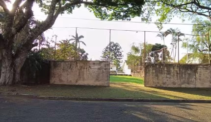 Terreno à venda no condomínio do Parque Sabará em São Carlos