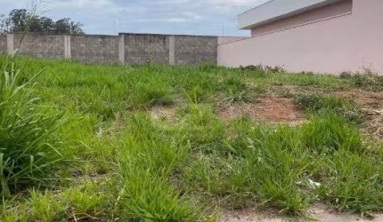 Terreno em condomínio fechado à venda no Jardim Jóckei Club A, São Carlos  por R$ 250.000