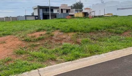 Terreno em condomínio fechado à venda no Jardim Jóckei Club A, São Carlos  por R$ 288.000