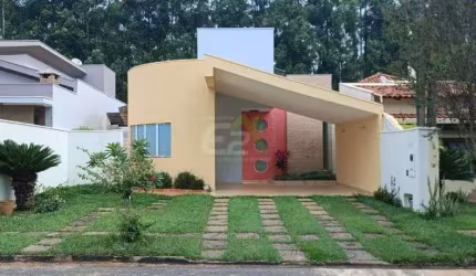 Casa a venda no Condominio Bosque de Sao Carlos - 3 dormitorios, 1 suite e 4 garagens
