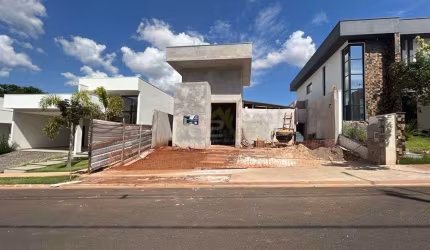 Casa de luxo com piscina e energia fotovoltaica no Parque Faber Castell IV - São Carlos