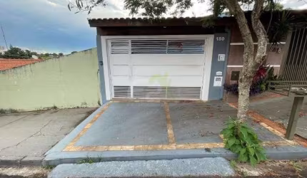 Casa à Venda no Azulville I, São Carlos - 2 Dormitórios, Suíte, Churrasqueira