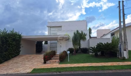 Sobrado de alto padrão com churrasqueira no Condomínio Parque Residencial Damha ll