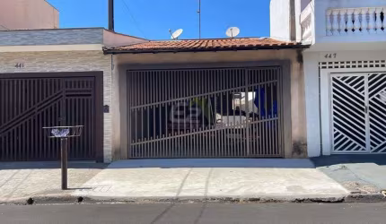 Casa à venda no Parque Santa Felícia Jardim, São Carlos: 2 dormitórios, churrasqueira