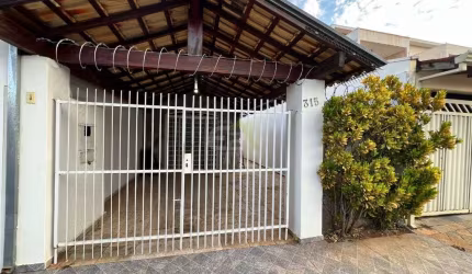 Casa Padrão à venda no Parque Santa Felícia Jardim, São Carlos