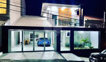 Casa com 3 quartos à venda em Jardim Amália - RJ