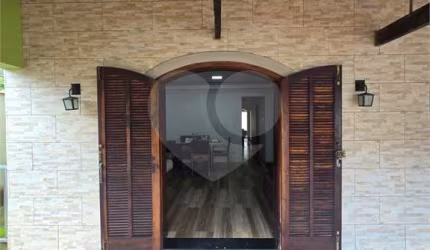 Casa com 3 quartos à venda em Centro (ipiabas) - RJ