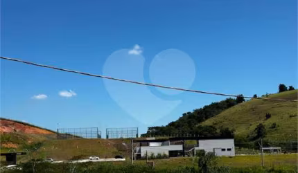 Terreno à venda em Casa De Pedra - RJ