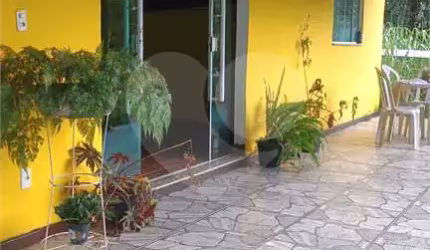 Casa com 2 quartos à venda em Centro - RJ