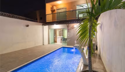 Casa com 4 quartos à venda em Centro - RJ