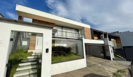 Casa com 3 quartos à venda em Jardim Belvedere - RJ