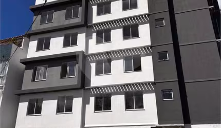 Apartamento com 3 quartos à venda em Jardim Belvedere - RJ